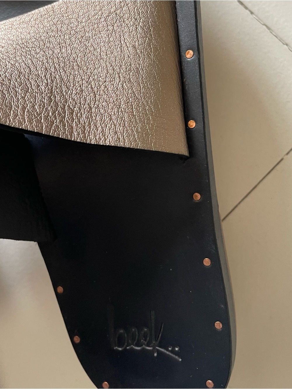 Beek Finch sandals size 8 - Picture 5 of 7